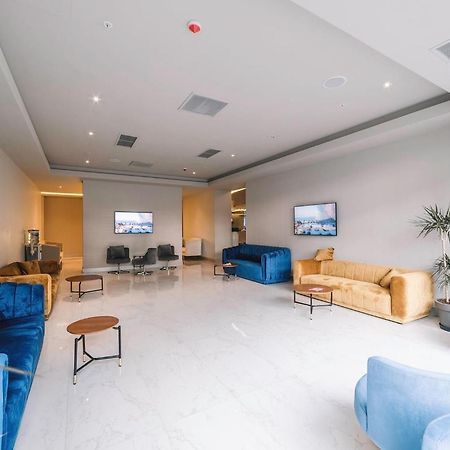 Orbi City Suite Batumi Exterior photo
