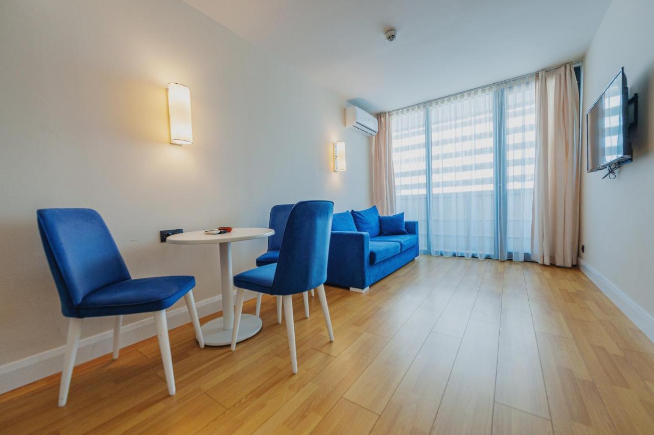 Orbi City Suite Batumi Exterior photo