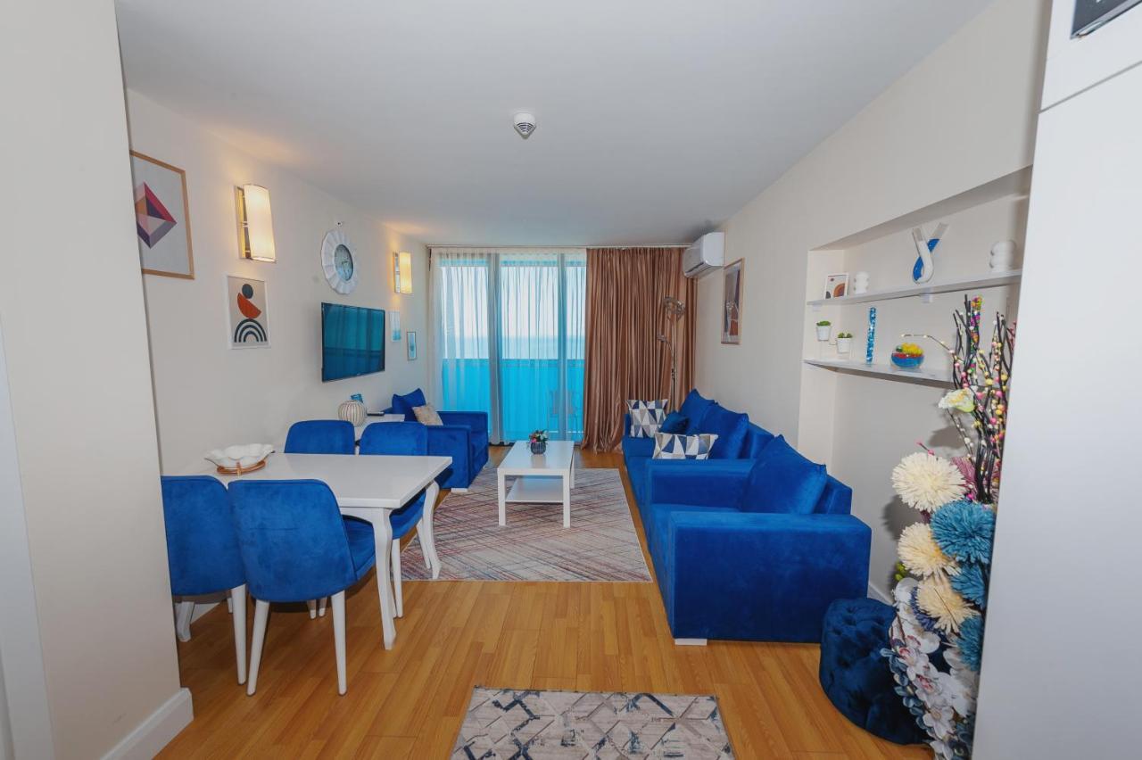 Orbi City Suite Batumi Exterior photo