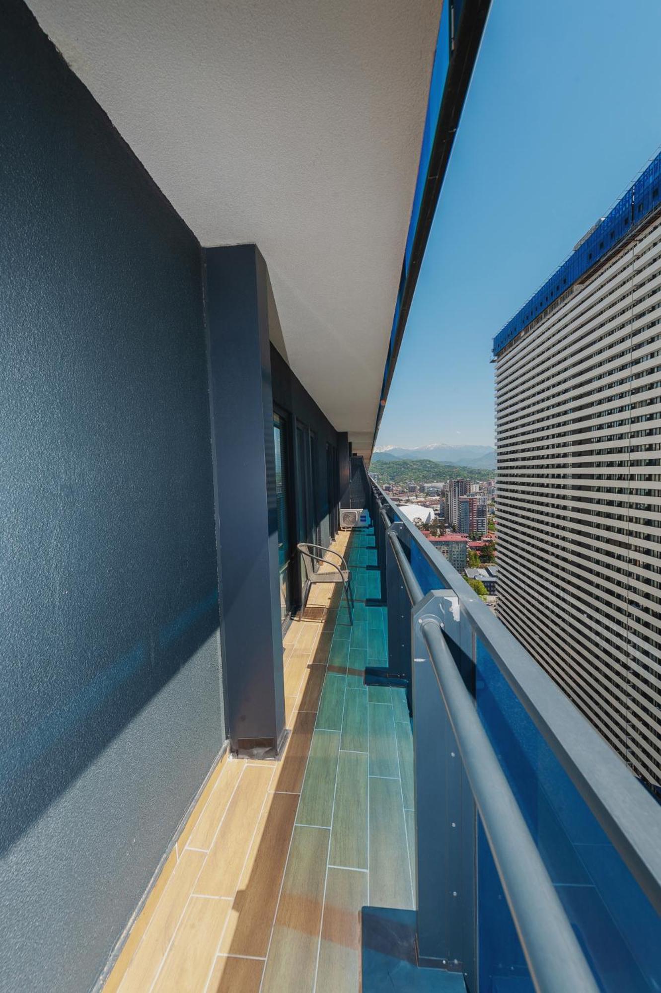Orbi City Suite Batumi Exterior photo